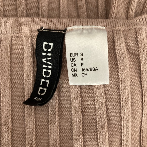 h&m light pink halter cropped top - Picture 3 of 4